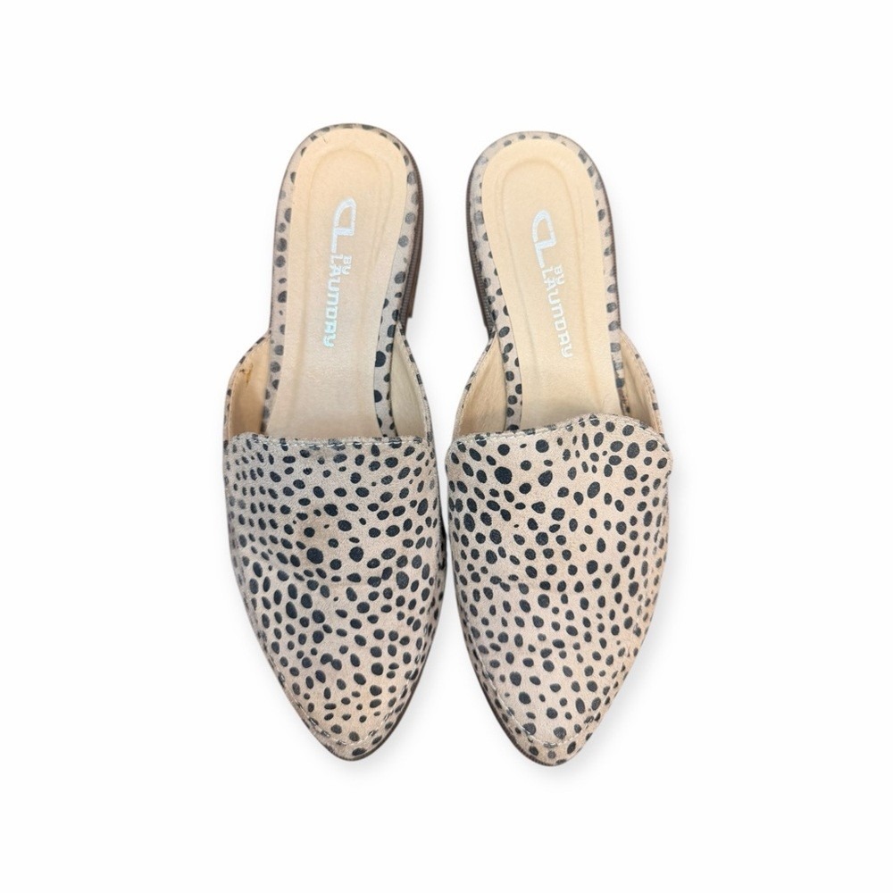 CL by Laundry Mules Women‎ 7 Tan Dalmatian Pointed Toe Slip On Flats - Picture 3 of 11